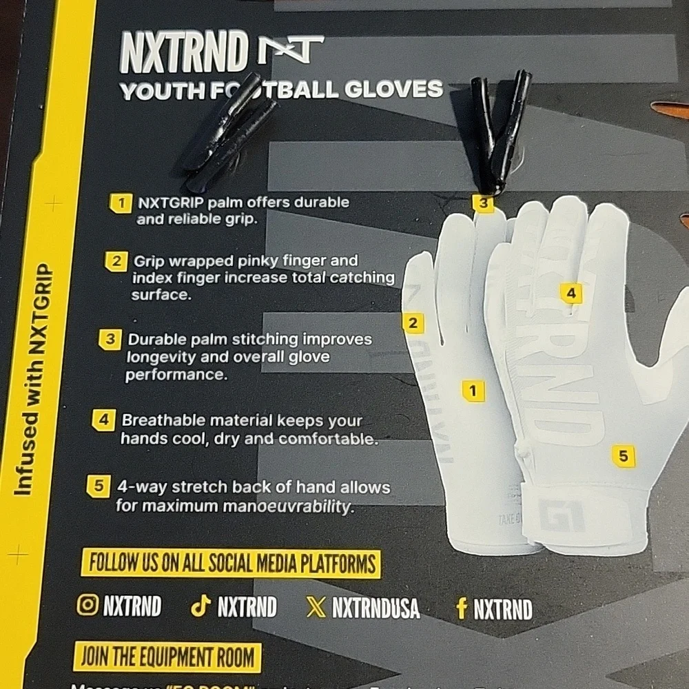 Black G1 Football Gloves NEW